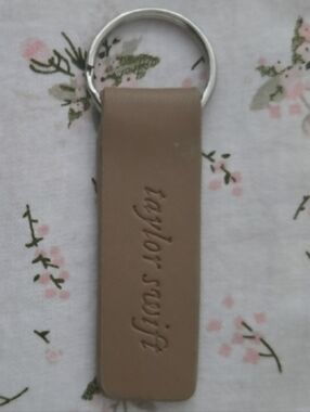 Taylor Swift Seven Lyric Keychain